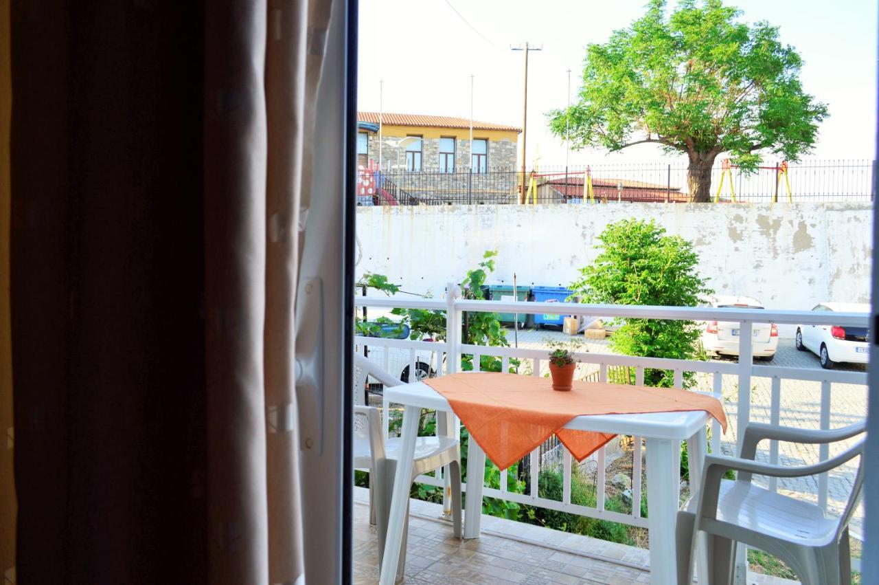 Giannas House Aparthotel Sarti Exterior photo